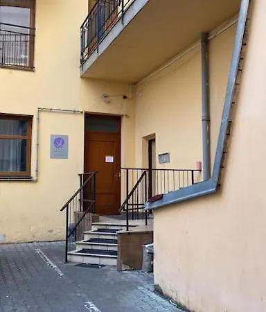 Spacious Apartment 6Min From The Dancing House Prague Exterior photo